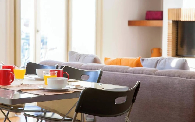 JOIVY Marvelous 3-bed home w/astonishing view&terrace, nearby St George Castle