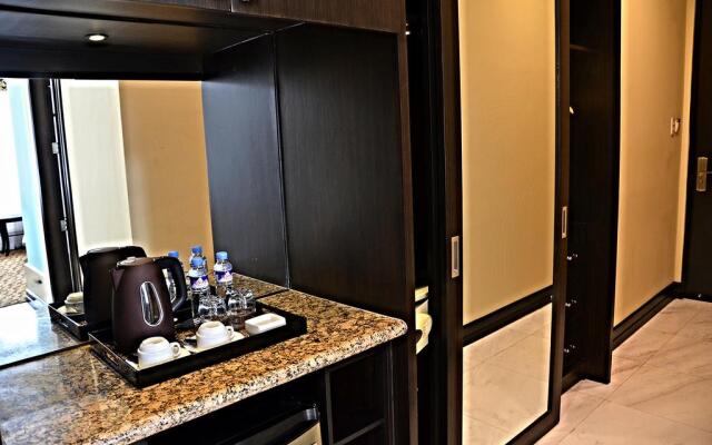 The Luneta Hotel