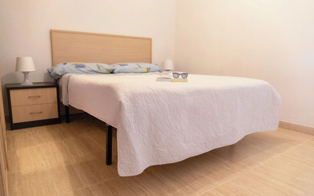 CT 386 AL - Roquetas Beach Apartment