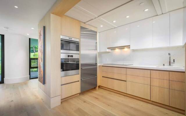 Mauna Kea Residences