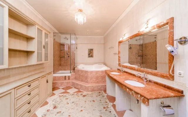 Двухуровневый пентхаус Войковская, 6 комнат, 330 кв. м