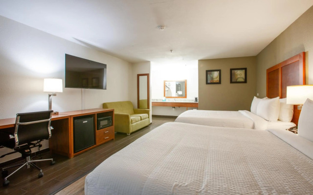 The Hotel Serene Glendale Peoria, Surestay Collection by BW