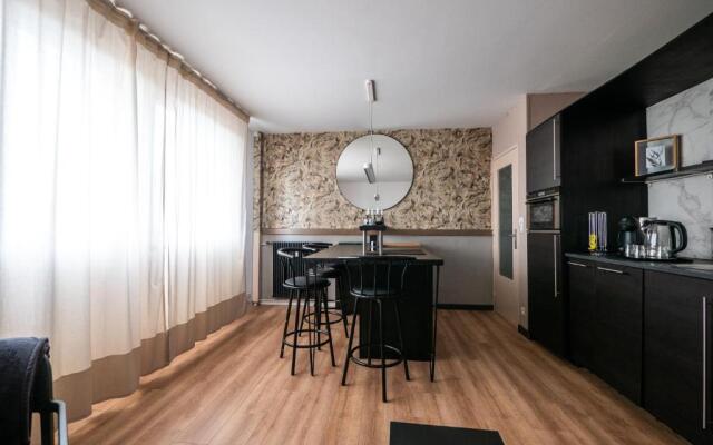 COUP DE COEUR F2 standing design et parking