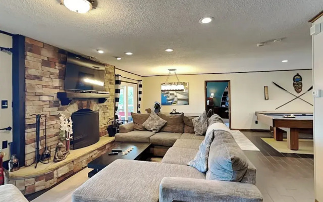 Sunset Cove by Jackson Mountain Rentals