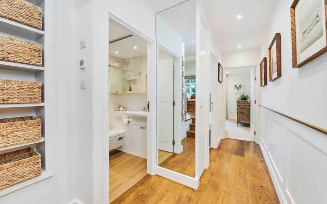 Luxury 3-bed Apartment in Central London