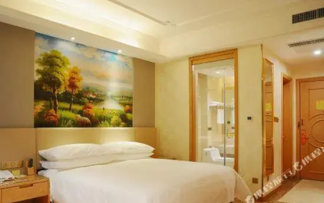 Vienna Hotel (Xinbai Plaza)
