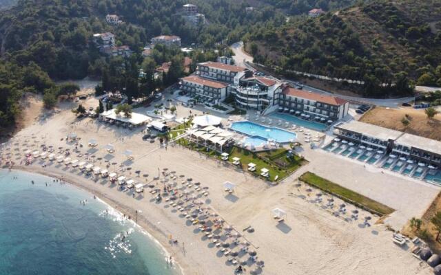 Hotel Blue Dream Palace Tripiti Resort