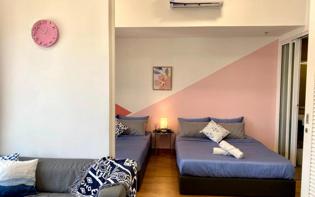 Tropicana 218 Macalister Sea & City View by stayCATion Homestay – Guest Rooms – George Town