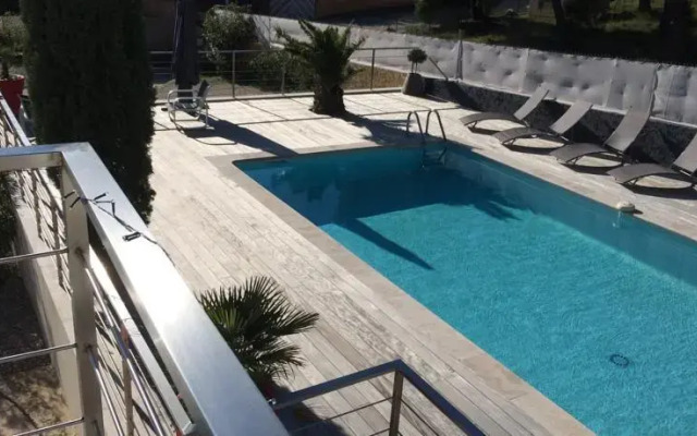 Le petit cassis vue mer appartement avec accès piscine