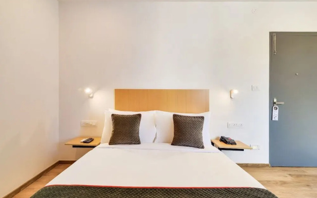 OYO Townhouse 238 Ulssor