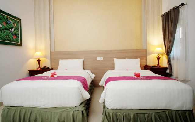 Puri Saron Senggigi Hotel – Guest Rooms – Senggigi