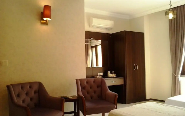 Tala Otel