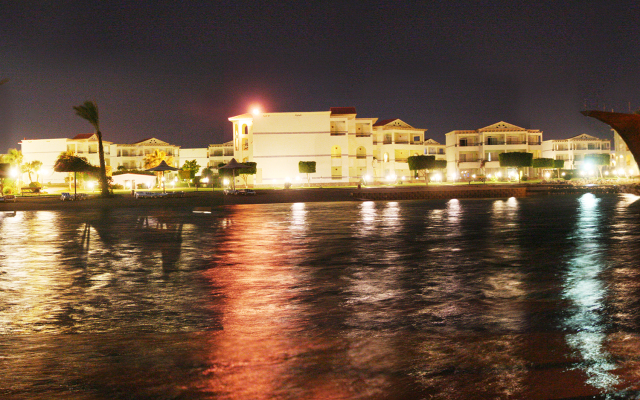 Royal Pharaoh Makadi - Hotel & Resort