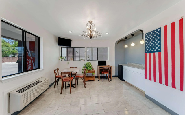 Americas Best Value Inn San Antonio Downtown Riverwalk