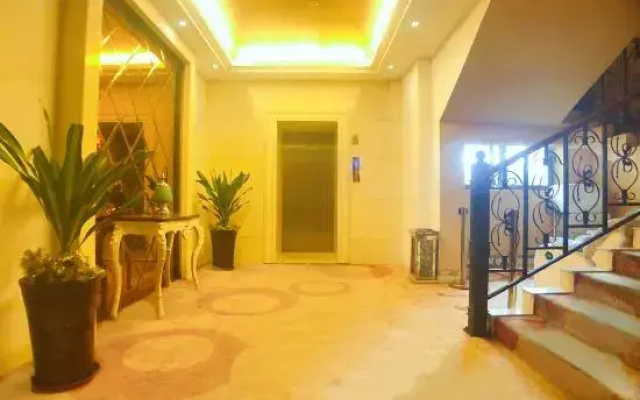 Lizun Hotel