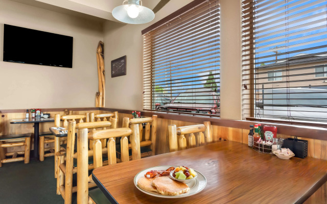 Surestay Plus Hotel by Best Western Susanville