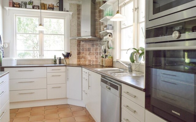 Awesome Home in Saltsjö-boo With 3 Bedrooms and Wifi