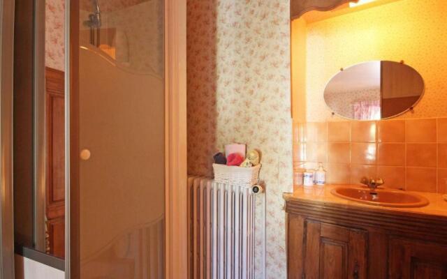 Gîte Sarceaux, 4 pièces, 7 personnes - FR-1-497-131