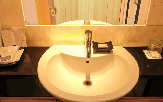 Golden Tulip Balikpapan Hotel & Suites