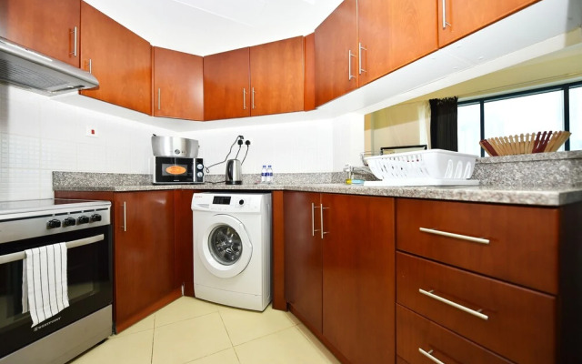 DJ - Bright spacious Studio in JLT