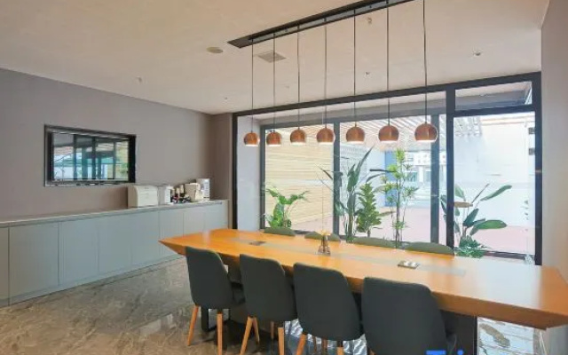 Homeinn Pebble Hotel (Dunhua Gourmet Street) – Business – Yanbian