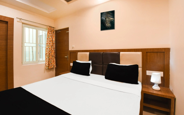 Capital O 86823 Hotel Subhadarsan