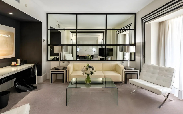 Mariposa Hotel Malaga