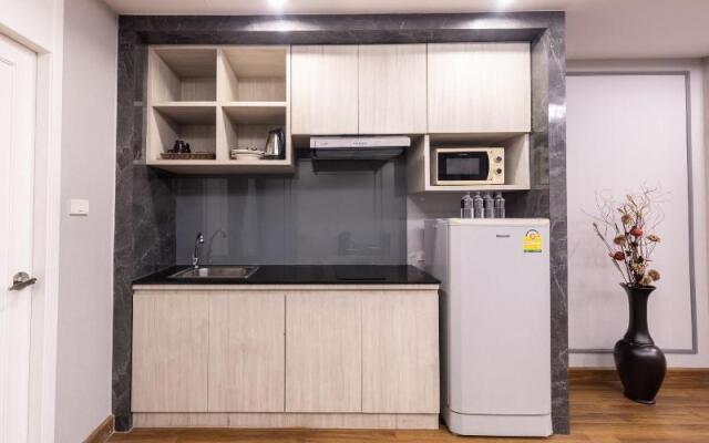 Formerly RedDoorz Premium near Ekkamai BTS Station