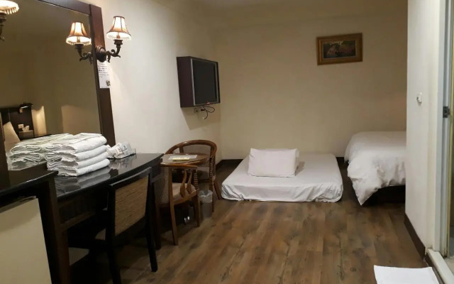 Hua Tai Hotel