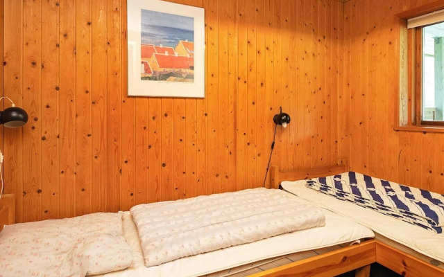 6 Person Holiday Home in Rodby