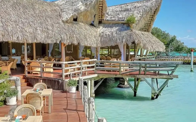 HDM 333 - Golf View Apartment in Exclusive Resort Access to Private Beaches