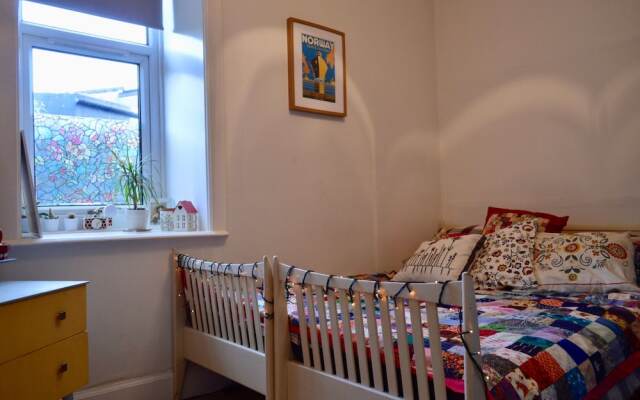 1 Bedroom Flat In West Edinburgh