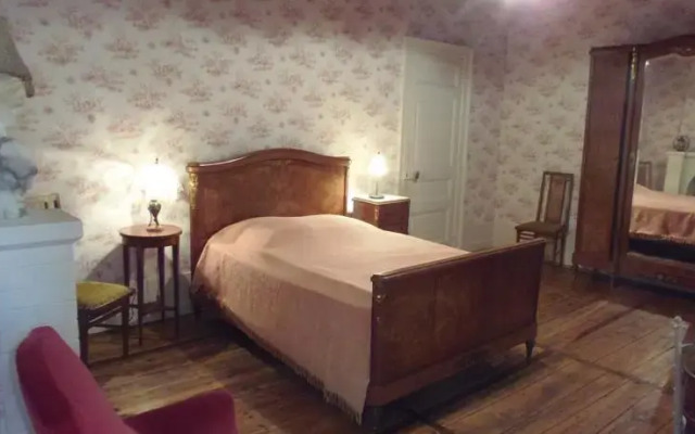 Chateau Des Faures