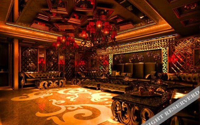 Riyuexing Business Hotel