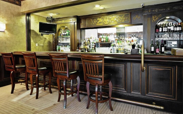 Club Wyndham Avenue Plaza