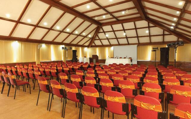 Hotel Grand Plaza Munnar