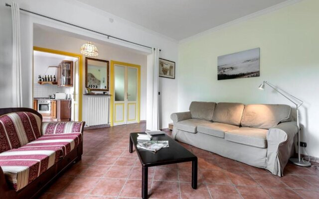 Villa I Due Padroni, two apartment House - Apartment Loggione