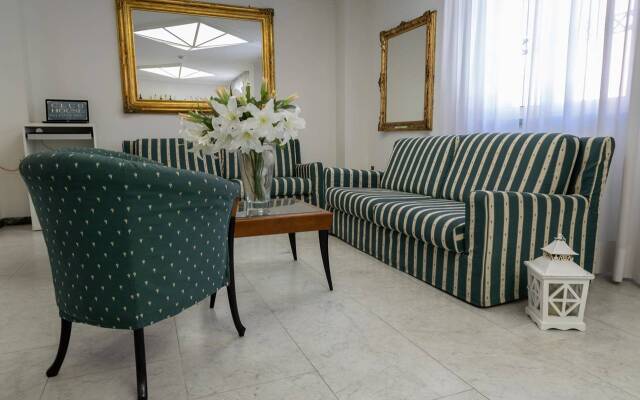 Club House