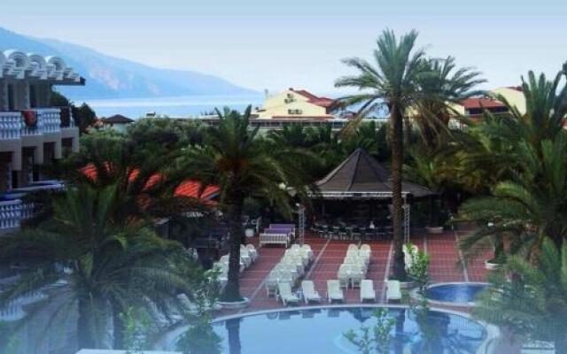 Flamingo Hotel & Spa - Pet Friendly
