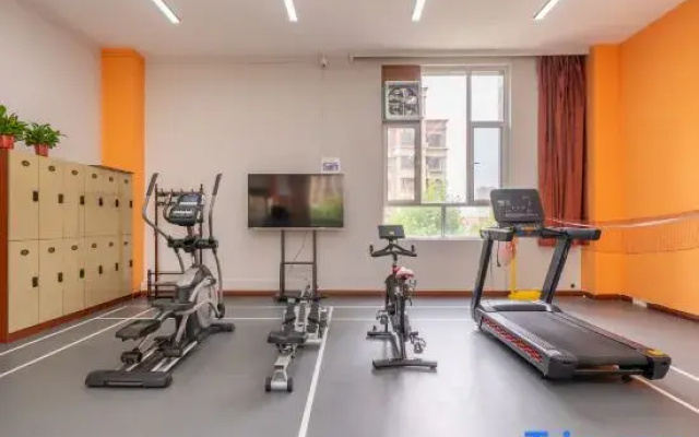 Qingxu Tianxi Hotel (Xugou Middle School Branch)