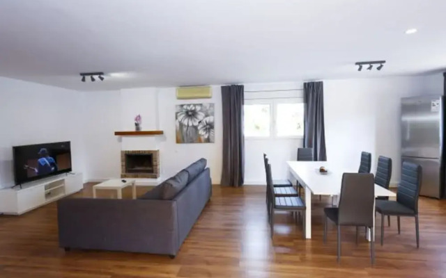 Villa Bianca, con Piscina Privada, Barbacoa y Amplio Jardín 22