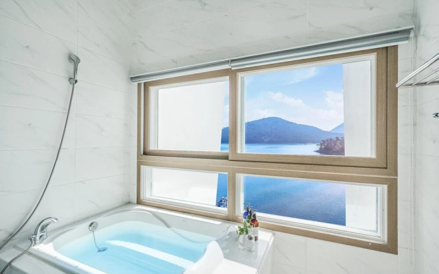 Tongyoung MartisBeach Pension