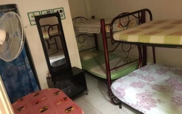 Hostal Casa Amarilla - Hostel