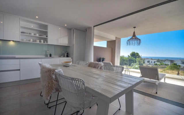 Luxury holiday apartment with 2 bedrooms in Cancelada