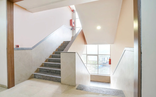 Fabhotel Mahadev Residency