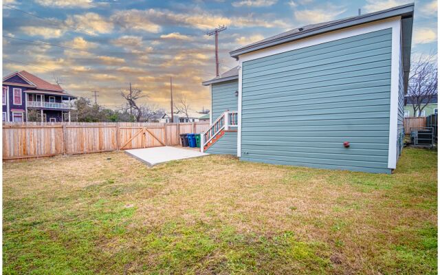Beautiful Craftmans 4br/2.5ba Home Near Downtown
