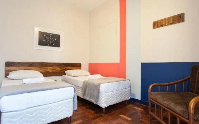 Hostel 300