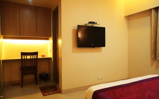 OYO 2586 Hotel Vikrant Residency