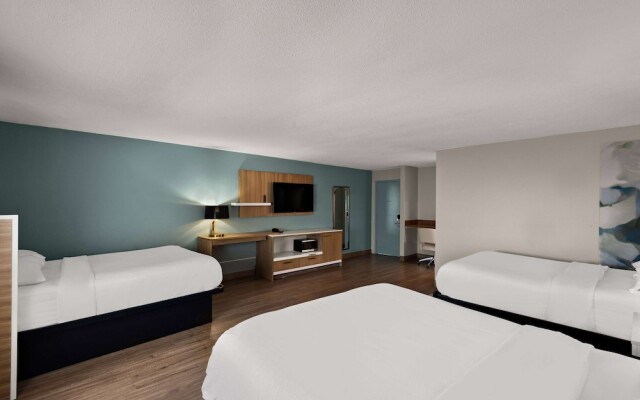 Best Western Metro North