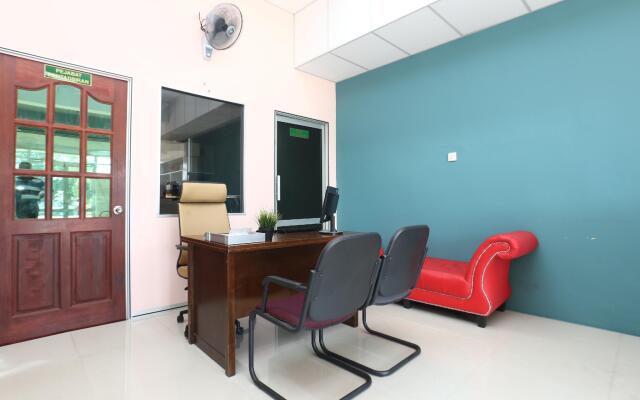 SPOT ON 90163 Kpfb Roomstay 2 - Hostel